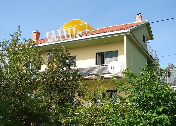 In 13779 Apartment *