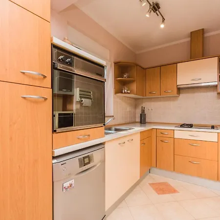 Apartment In 13779