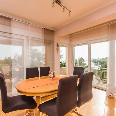 In 13779 Apartment