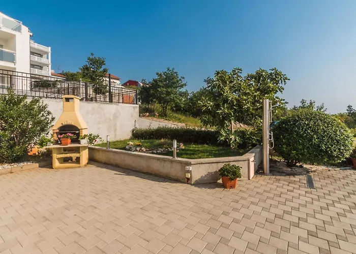 Apartament In 13779 Crikvenica